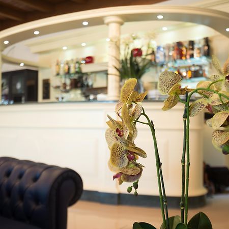 As Hotel Sempione Fiera San Vittore Olona Buitenkant foto