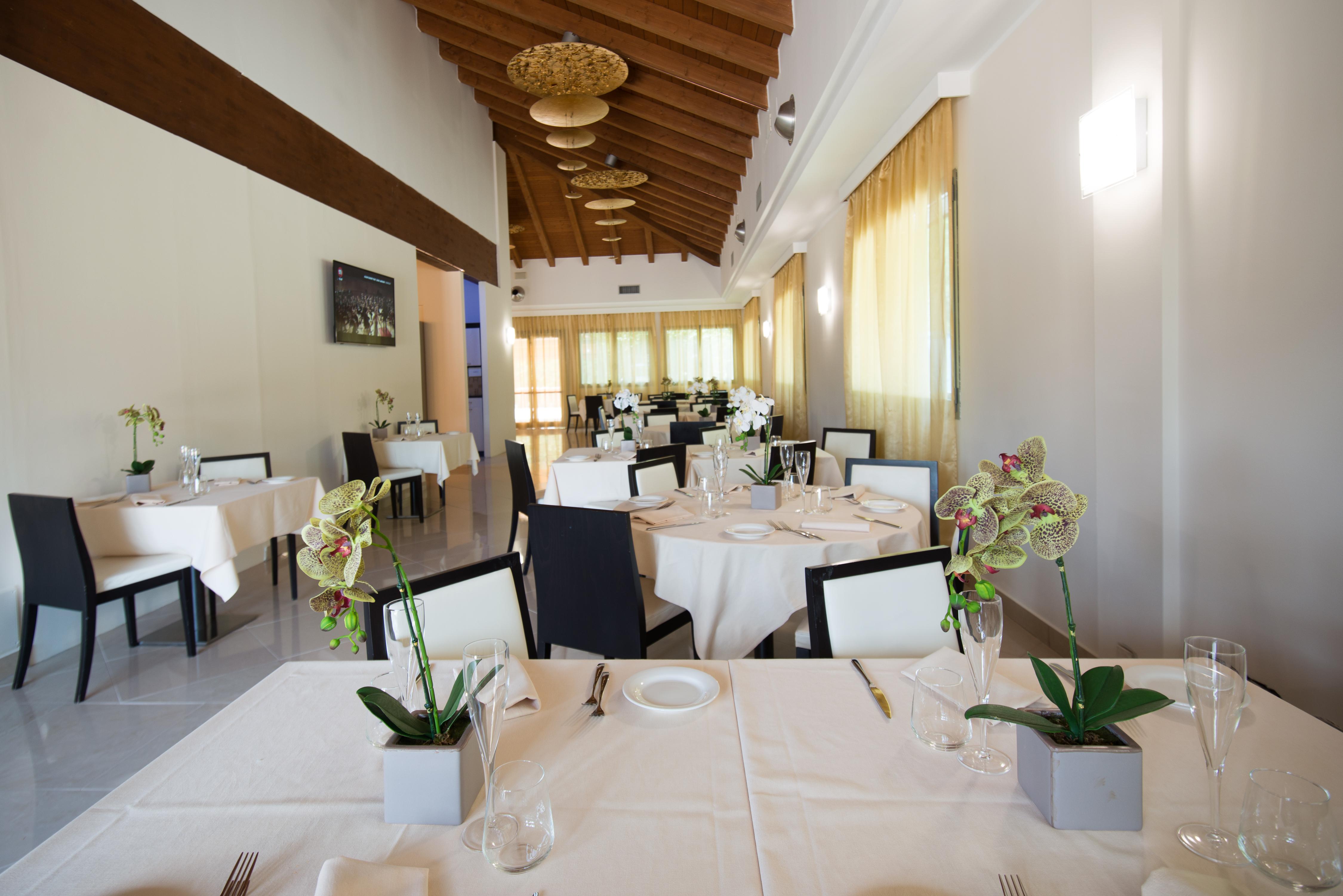 As Hotel Sempione Fiera San Vittore Olona Buitenkant foto