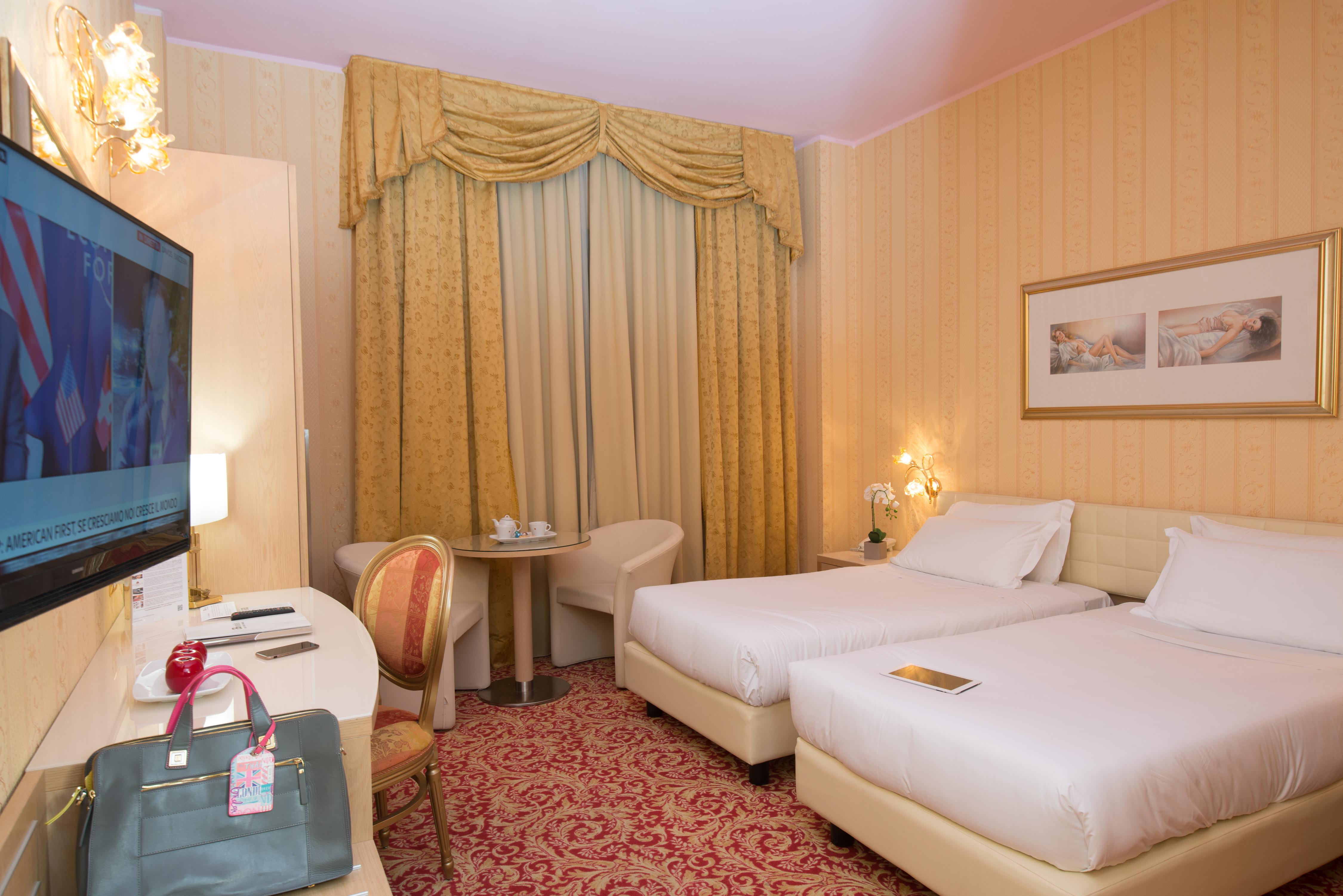 As Hotel Sempione Fiera San Vittore Olona Buitenkant foto