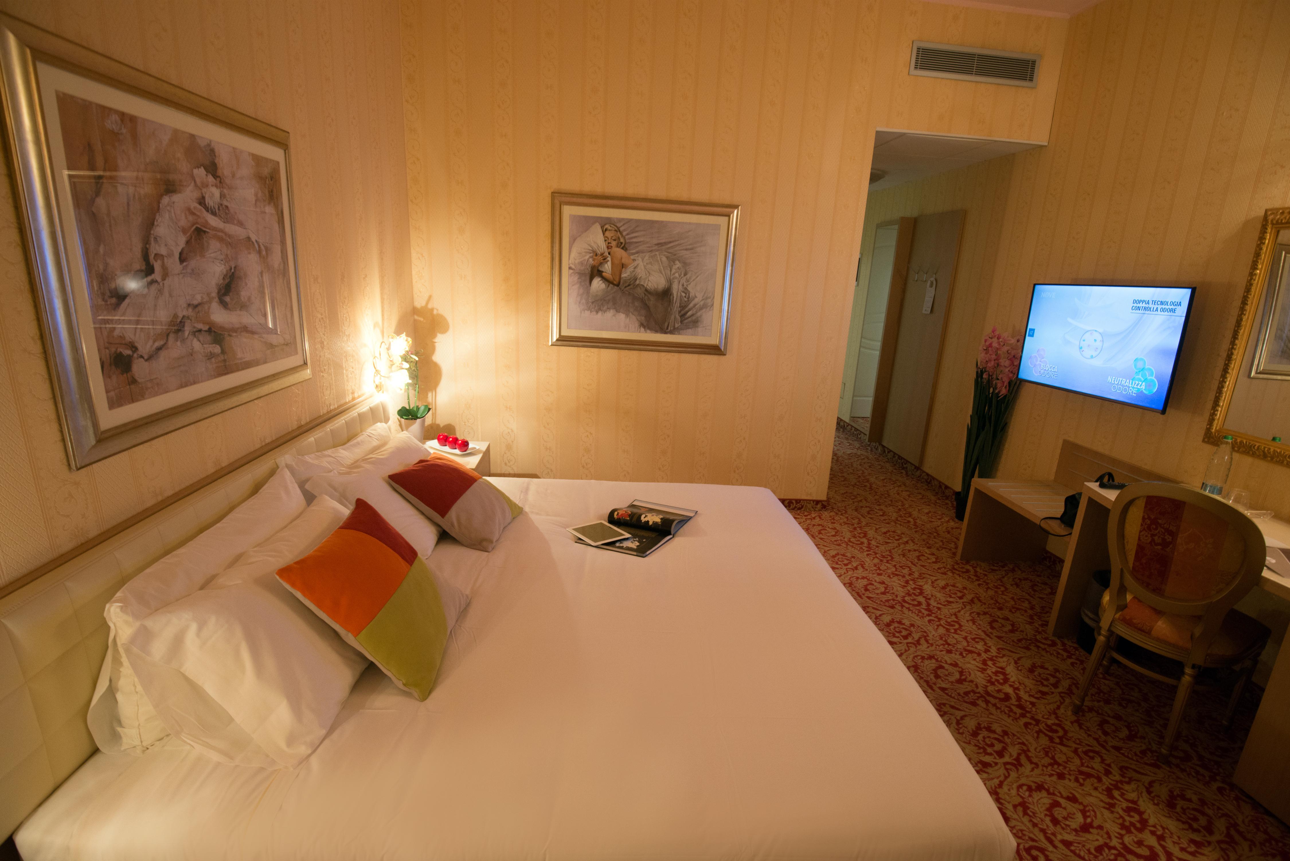 As Hotel Sempione Fiera San Vittore Olona Buitenkant foto