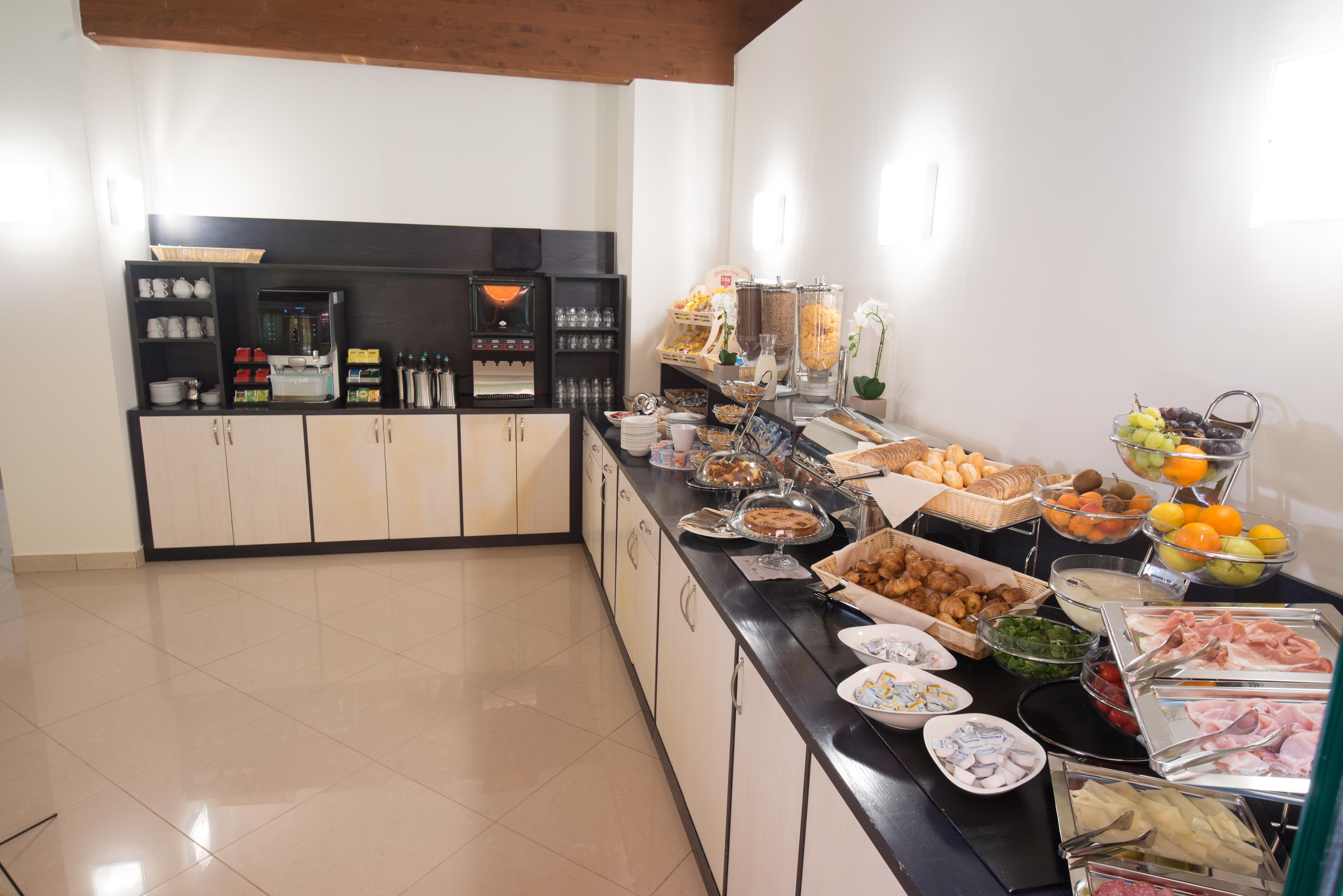 As Hotel Sempione Fiera San Vittore Olona Buitenkant foto